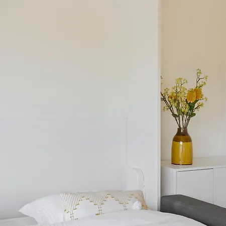 Charming Studio In Bredene-aan-zee Appartement *