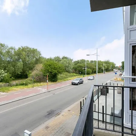 Charming Studio In Bredene-aan-zee Appartement